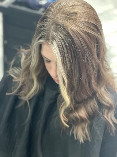 Dimensional balayage styling at Hi Style Women's Salon