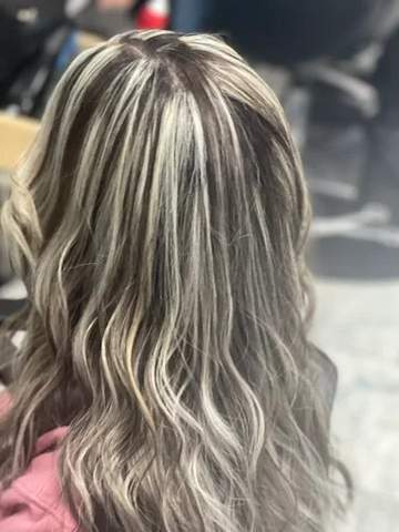 Highlights at Hi Style Women's Salon